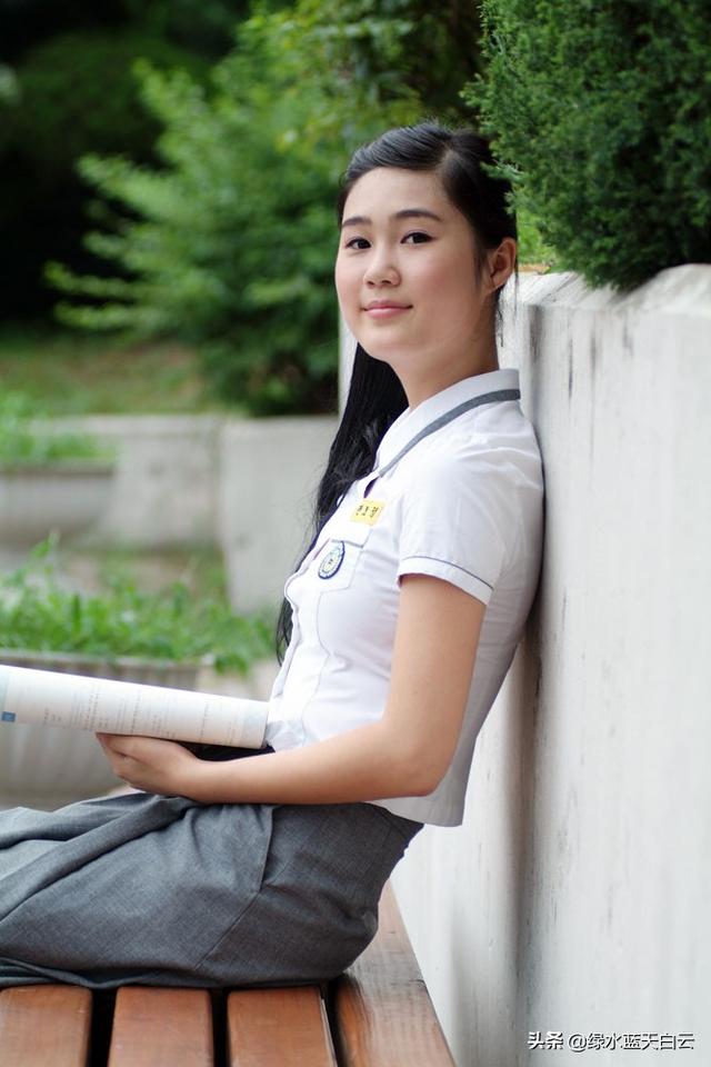 农村女孩,没有学历很难出人头地吗？