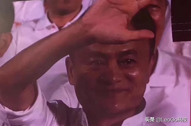 马云为什么退休的时候泪流满面,是不是有说不出的苦？