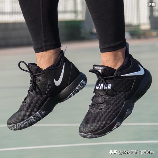 头条问答 - 在野球场,400以下的篮球鞋有什么推荐?(4个回答)