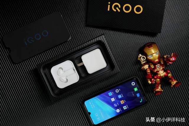 VIVO的iQOO除了性价比有什么特点？