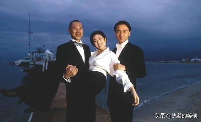 吕丽萍老公:张丰毅对继女比亲儿还亲，现任小娇妻到底有什么魅力呢？