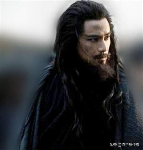 玄铁重剑:玄铁重剑状态下的杨过碰上独孤九剑大成的令狐冲，你认为谁能赢？