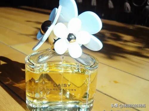该怎么选香水？