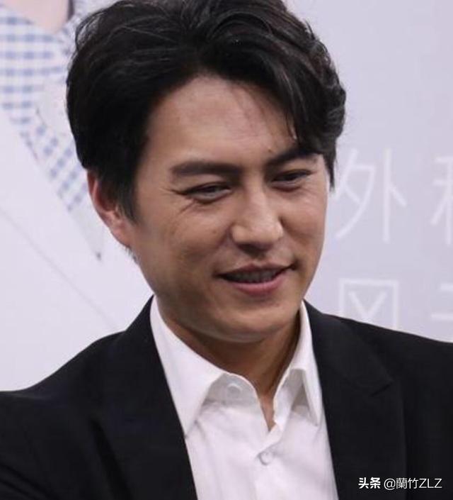 周一围赵薇:明星素颜，有几个是真素颜？