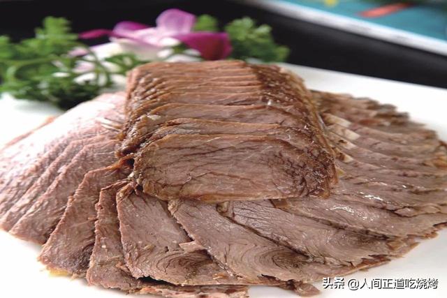 卤牛肉放什么配菜好吃 卤牛肉要放花椒吗？怎么做好吃？