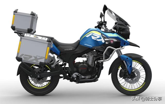蛟龙400cc摩托车，求推荐一款5万元以内400cc以上的摩托车