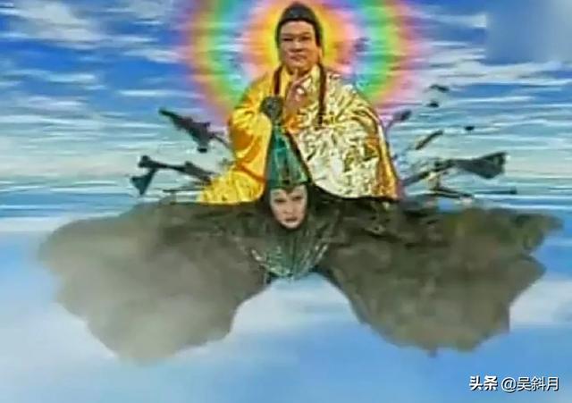 暇步士狗狗鞋真假对比:在十二生肖中，哪种动物最值得我们尊敬与同情？为什么？