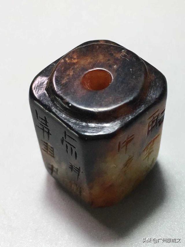 古玉器:古玉文化深远，鉴别难。在国内收藏古玉的都是些什么样的高人？