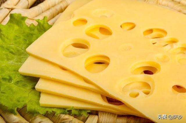 《猫和老鼠》中那种全是洞洞的奶酪叫什么名字，味道如何？插图17