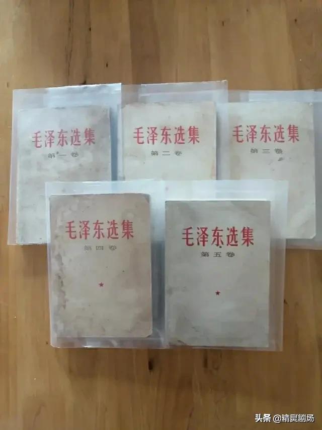 人这辈子最值得读的一本书是哪本？