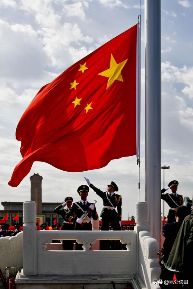 五星红旗的含义,中华人民共和国国旗含义?