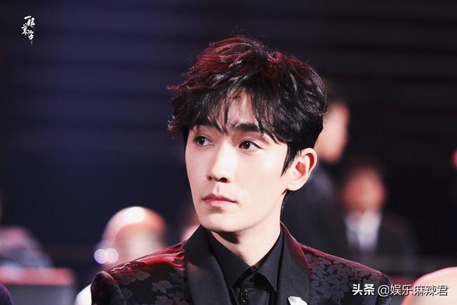 朱一龙八卦:朱一龙跟郭啸还有赵雅思，三人什么情况啊？