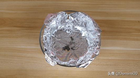 清洗银饰最好的方法,简易清洁银饰品的几种小方法？