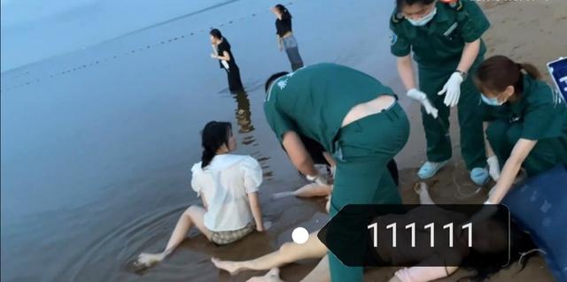 李长明:凌晨四点，3名醉酒女海滩遇险，17岁少年救人牺牲，如何评价？