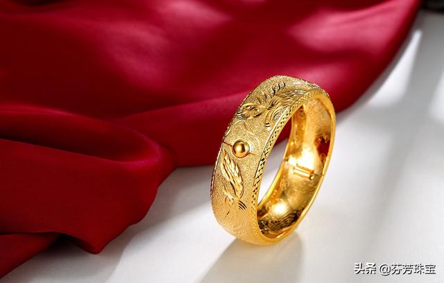 什么牌子的黄金手镯好,黄金饰品应该怎么挑选？哪个品牌好？