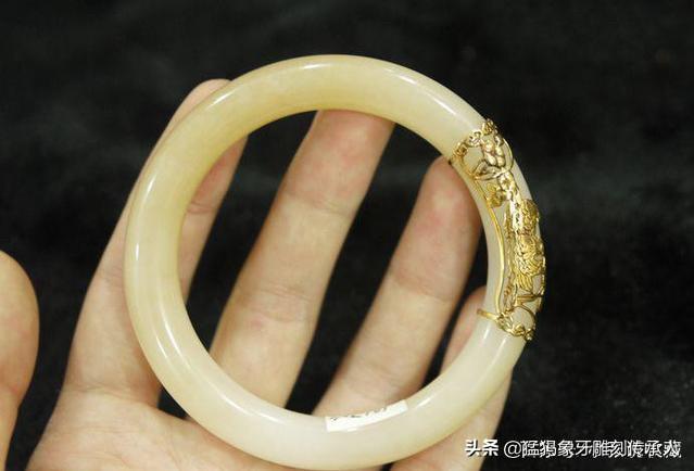 玉手镯上有点瑕疵怎么去掉,玉镯上有白印子怎么处理？