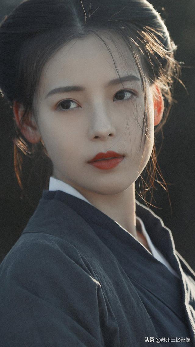小呆augus照片:支付宝“锦鲤”女孩一夜暴富“挥霍”了半年，今现状如何？