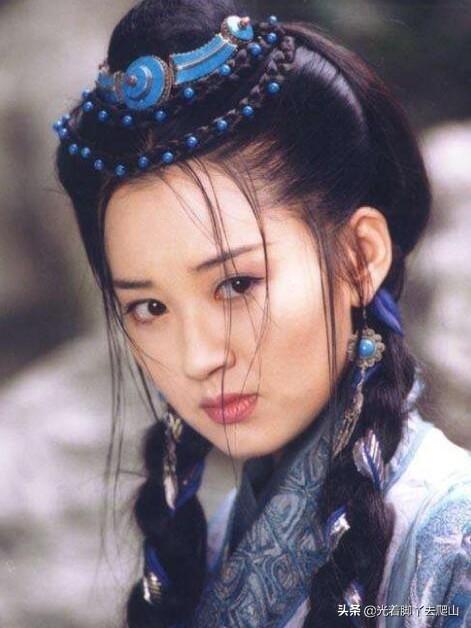 《笑傲江湖》里面,岳不群算不算坏人？