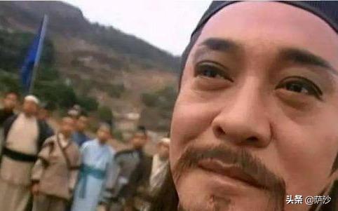 令狐冲武功:岳不群对令狐冲是不是真心的？他们之间的感情变化过程是怎样的？