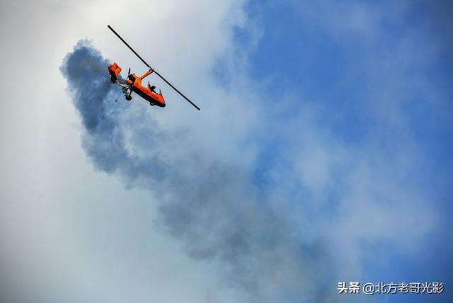 90年左右天空出现孙悟空云彩，你手机里面有哪些漂亮的蓝天白云照片拿出来晒晒