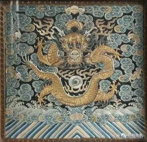 白鹇鸟:古代官服上为什么绣有鸟兽？