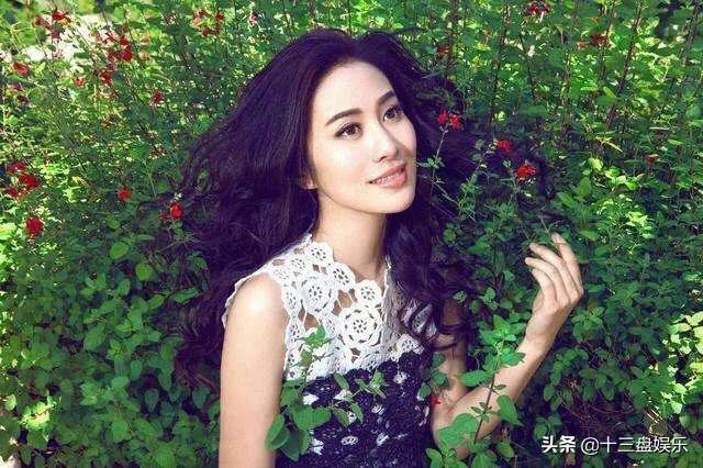 叶璇清华新男友:宋喆获刑6年，马蓉则和新男友甜蜜现身三里屯，马蓉是什么心态？