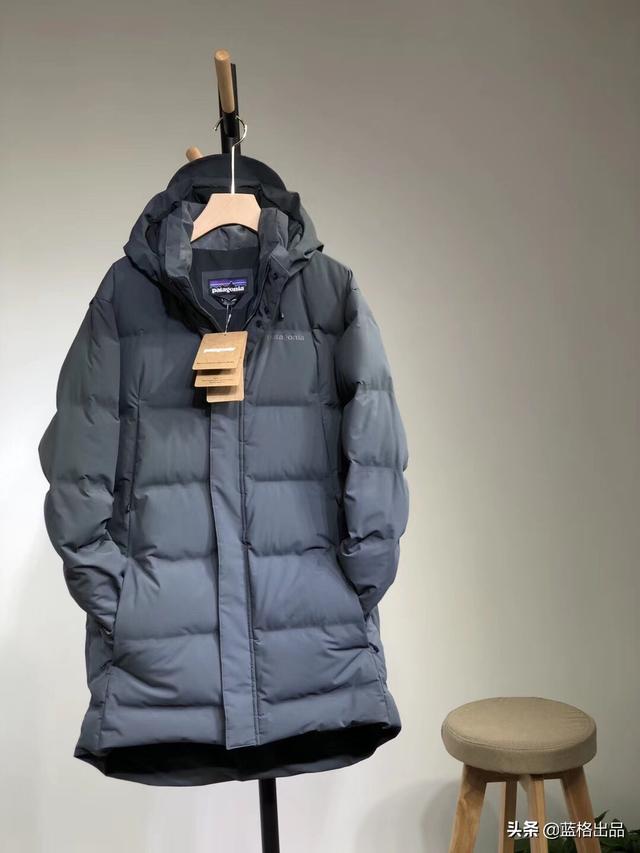优衣库和哥伦比亚羽绒服哪个好些？