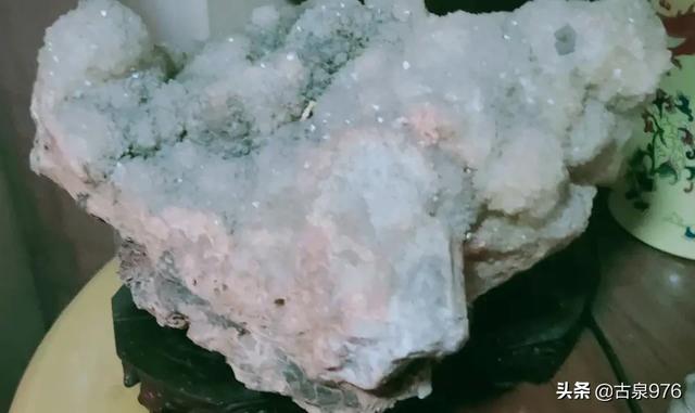 真水晶原石一般多少钱,请圈友帮忙看看这块水晶原石值多少钱？