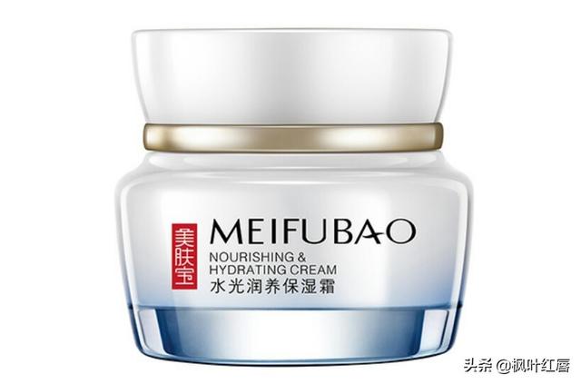 卡粉是什么意思:干性皮肤用遮瑕卡粉怎么办
