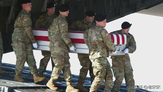 美军士兵阵亡后，家属会得到多少抚恤金？插图71