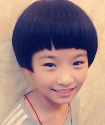 10岁女孩发型短发图片