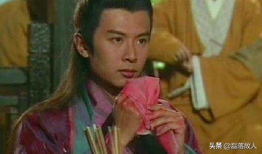 林平之明明可以杀死他的仇人,却偏偏炫技,结果弄瞎了眼睛,他后悔吗？为什么不直接杀了？