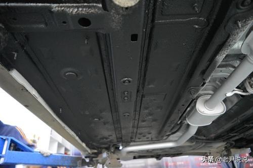 汽车底盘为什么会生锈怎么保护