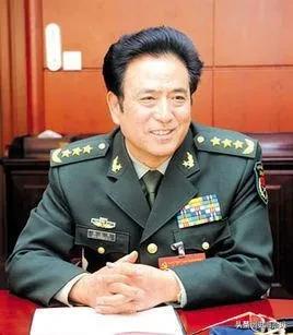 吴忠将军简历:历史上的杰出人物在18岁时都在做些什么？