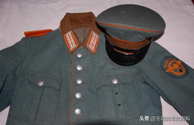 战地3装备狗牌:为什么有的二战德国兵，脖子上会挂着一块半月形牌子？