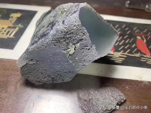 翡翠怎么养水头快一点,翡翠到底有几分水？如何理解翡翠水头？