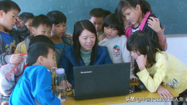 李嫣将出国留学:在教育孩子时，需要注意哪些方面呢？