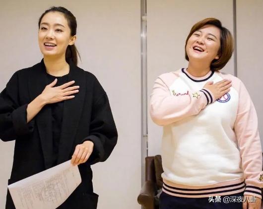 谭卓事件:袁姗姗就“打呼噜”事件向张小斐道歉，为何引得一片骂声？