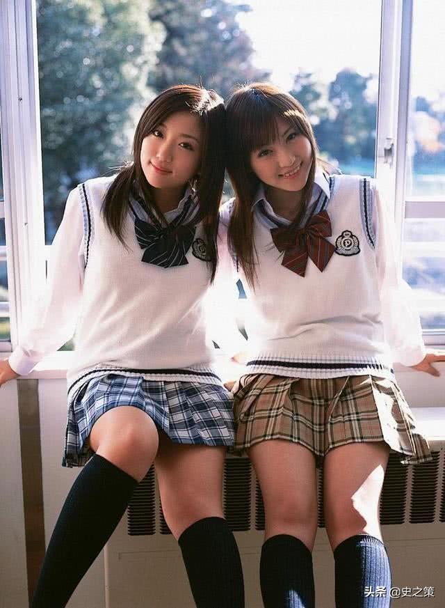 为什么日本中小学生女生都穿短裙