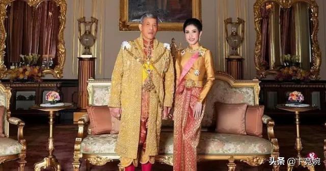 泰国又演“宫廷剧”,诗尼娜突然被剥夺“贵妃”称号,真正的原因是什么？