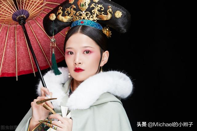 谭晶的后台:龚琳娜到底是个什么水平的歌手她真的能威胁到刘欢吗