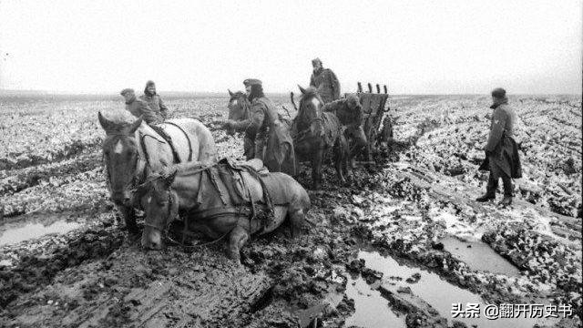 1941年苏联红场阅兵:T35五炮塔重型坦克是否出现在红场阅兵中，为什么？