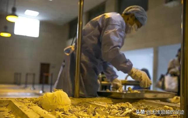 火葬场火化遗体:火葬场真的能把人烧成骨灰吗？