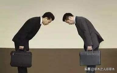 年轻人初入社会应该知道哪些潜规则或套路？让自己快速成长？