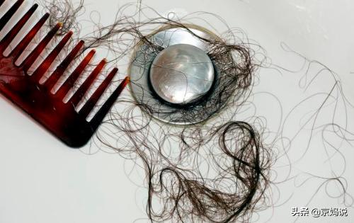 产后脱发需要特殊治疗吗，产后多久后头发不再大量脱落