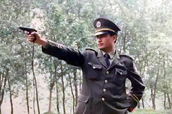 建国门亊件:现实中有没有能从警察包围中逃跑的悍匪？