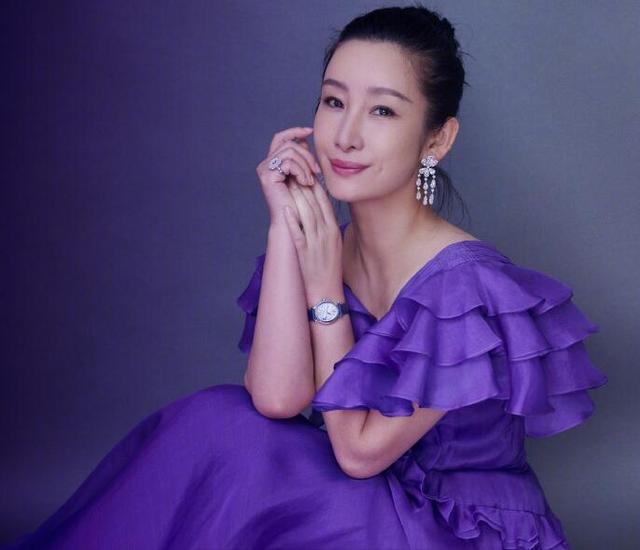 明星秦海璐老公是谁:秦海璐的幸福，让多少明星夫妻羡慕？