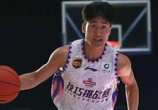 姜春琦:获得星锐赛MVP的“小艾弗森”姜伟泽什么来历？赛季表现如何？