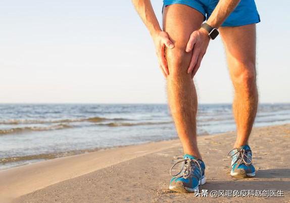 患了骨性关节炎怎么治疗:关节坏了，走不动路了怎么办？骨关节炎吃药还是手术好？