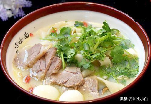 牛膝骨汤:牛大腿骨怎么熬汤比较好？
